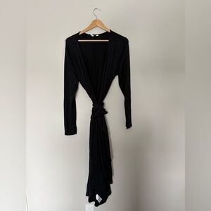 GAP Black Wrap Dress Long Sleeve Women’s Size L Classic Minimalist